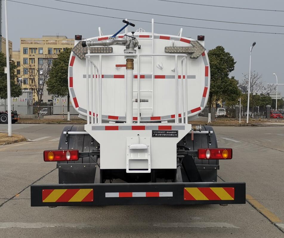 玉柴專汽牌NZ5180GQXEV純電動清洗車公告圖片