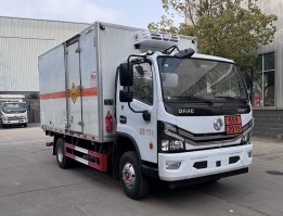 氧化性物品厢式运输车