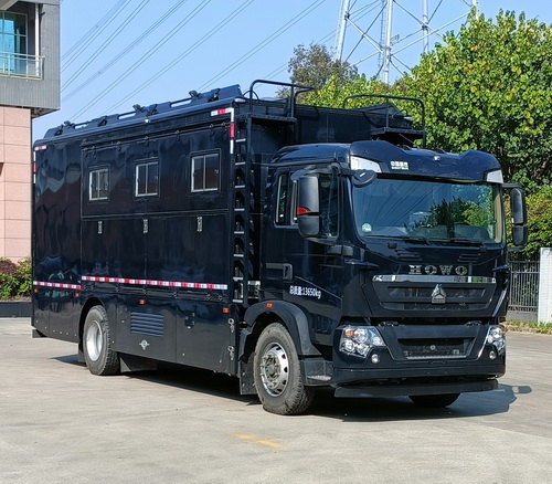 JLS5140XZC6F型野外自行式炊事車(chē)圖片