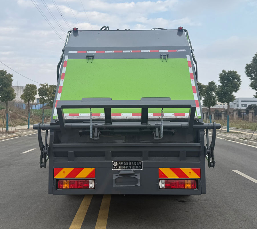 博利牌BLT5180ZYSZWLBEV純電動壓縮式垃圾車公告圖片