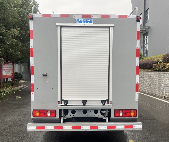 程力威牌CLW5110GSSAYF灑水車公告圖片