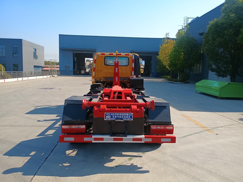 卡特利牌HTT5041ZXXFD6車廂可卸式垃圾車公告圖片