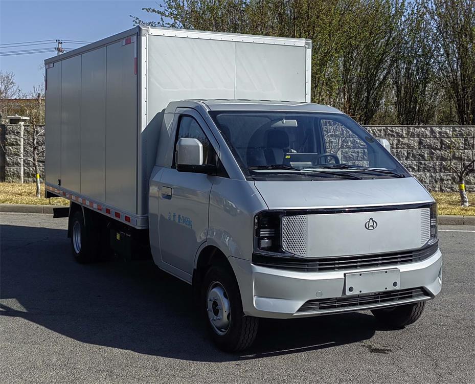 長安牌CKS5032XXYX9RD6B1廂式貨車公告圖片