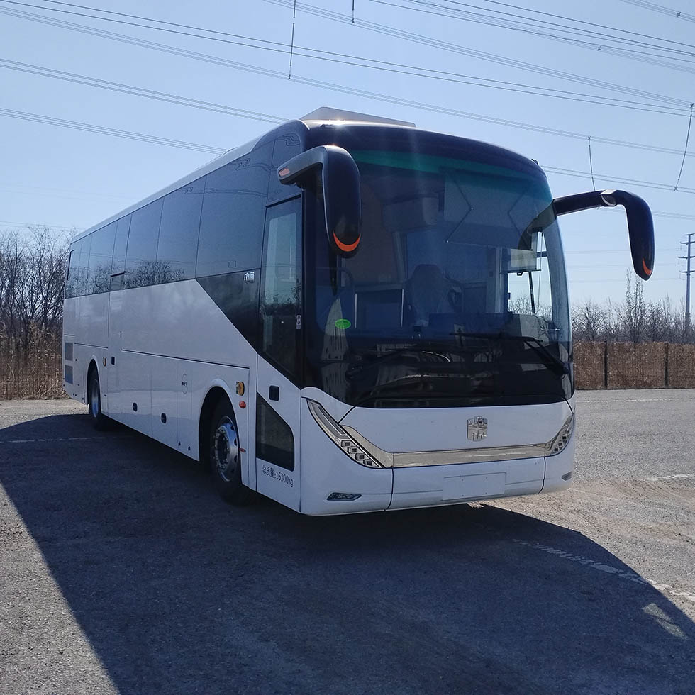 唯航牌AND5160XYL醫(yī)療車