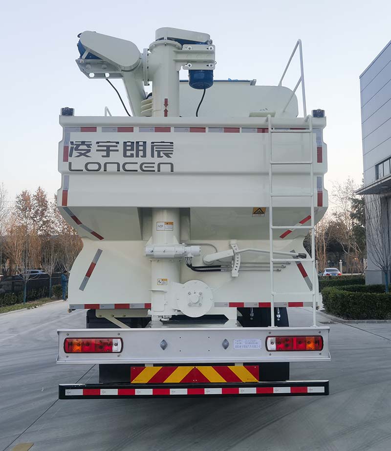 朗宸牌LLC5312ZSLBEV1純電動散裝飼料運(yùn)輸車公告圖片