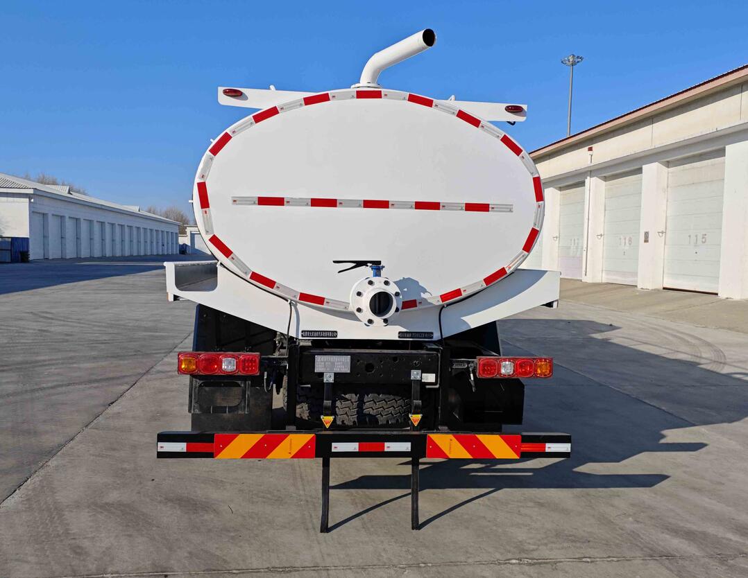 松石裝備牌JY5181GXW吸污車公告圖片