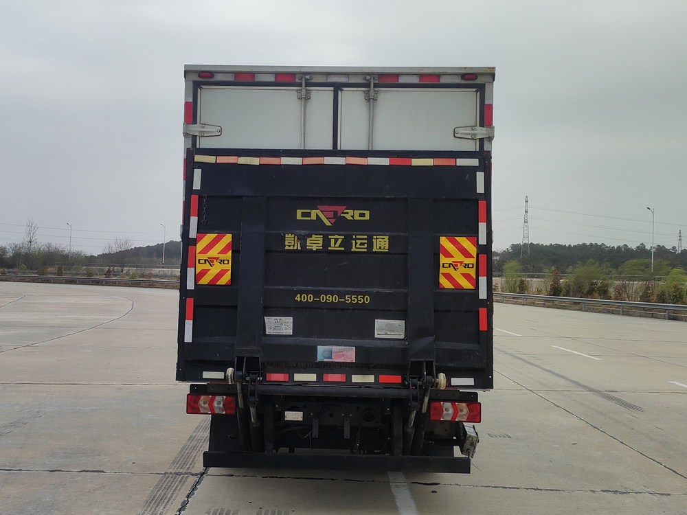 陜汽牌SX5041XXYBEV341NA純電動廂式貨車公告圖片