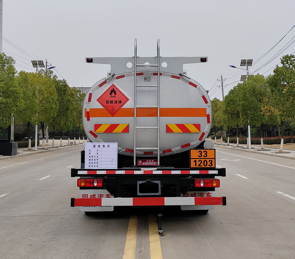 專威牌HTW5260GYYESQ6運(yùn)油車公告圖片