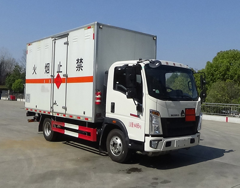 程力牌CL5046XRQ6BXW易燃?xì)怏w廂式運(yùn)輸車公告圖片