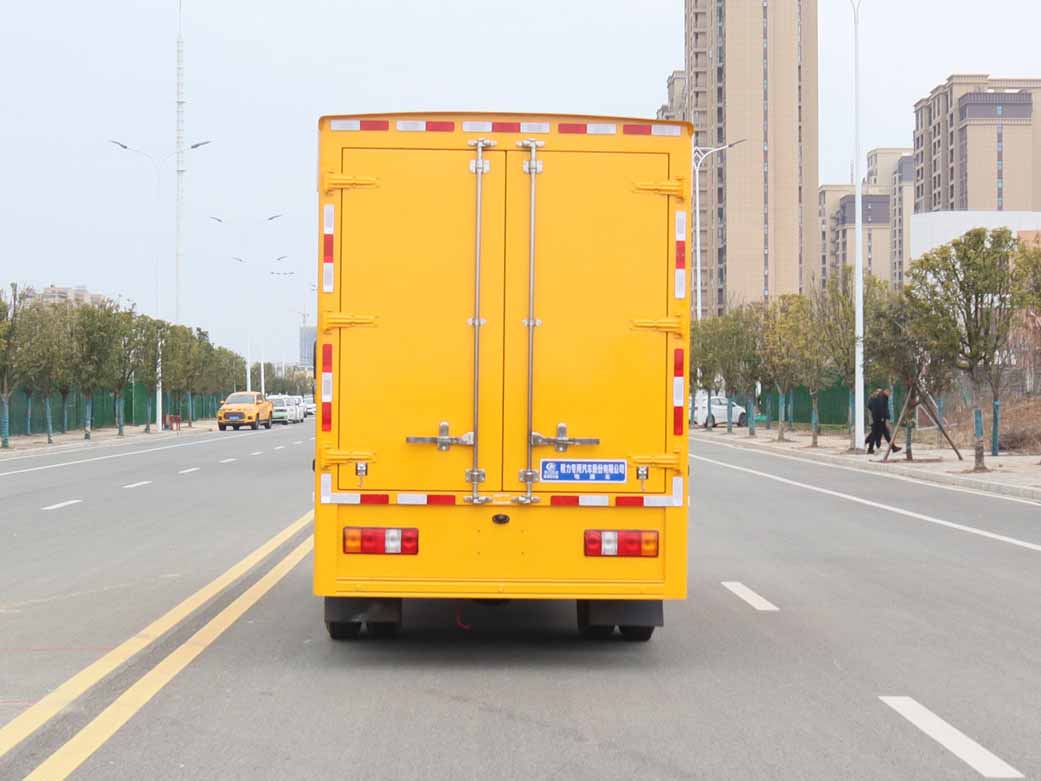 程力威牌CLW5041XDYADR電源車公告圖片