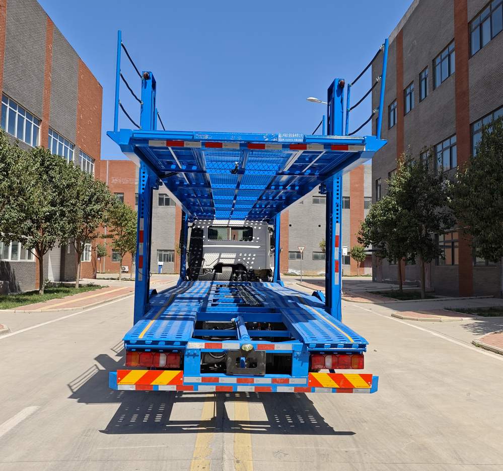 巨運(yùn)牌LYZ5250TCL車輛運(yùn)輸車公告圖片