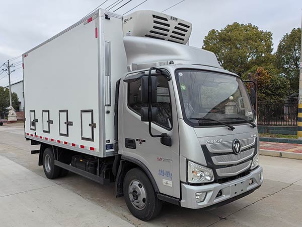 程力威牌CLW5041XCQBXZ雛禽運(yùn)輸車(chē)公告圖片