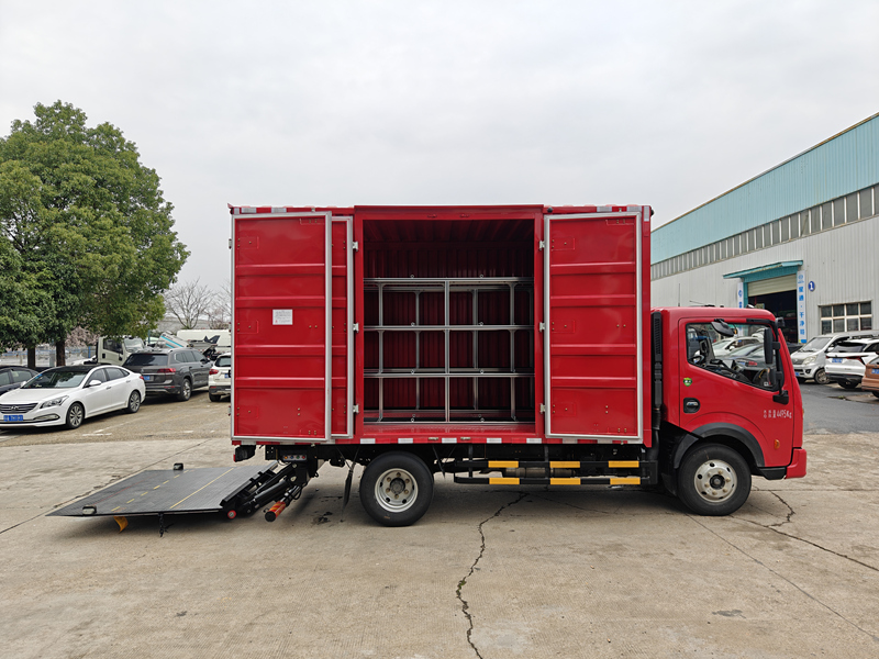 星通牌XTP5040XZBEQ6裝備車公告圖片