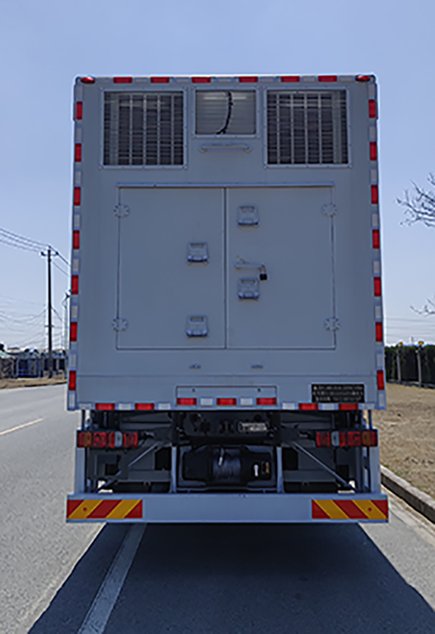 航天牌SJH5220XTX通信車公告圖片