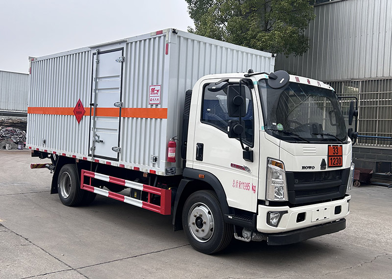 楚飛牌CLQ5127XRY6ZZ易燃液體廂式運輸車公告圖片