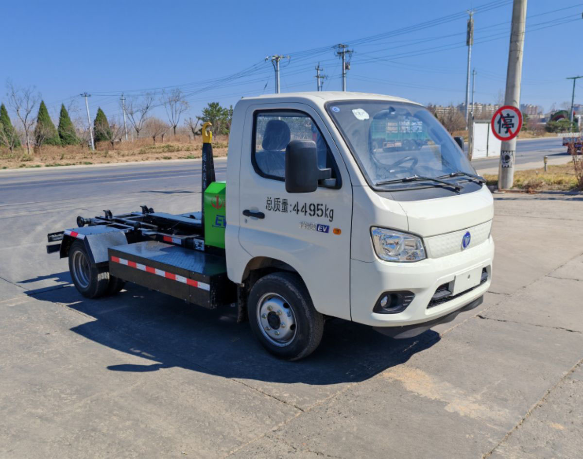 衡霸牌YYD5040ZXXBBEV純電動車廂可卸式垃圾車公告圖片