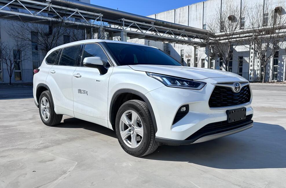 LZV5020XGJ1HEV型混合動(dòng)力工具車圖片