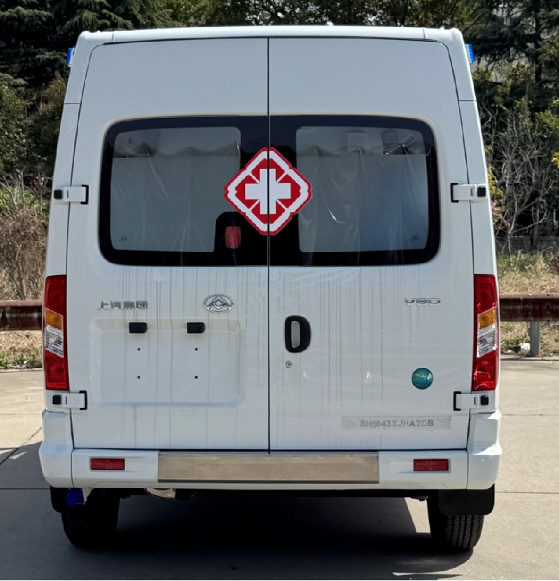 大通牌SH5043XJHA2DB救護(hù)車公告圖片