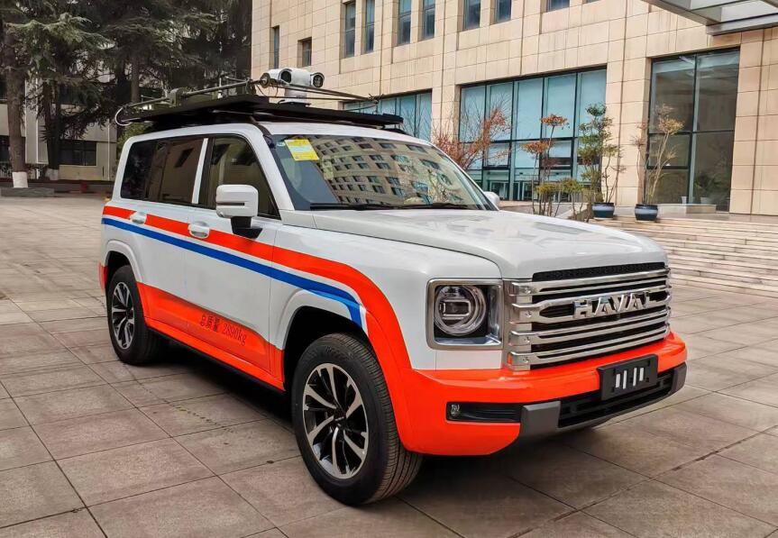 烽火卓信通牌SFH5036XTX6通信車(chē)