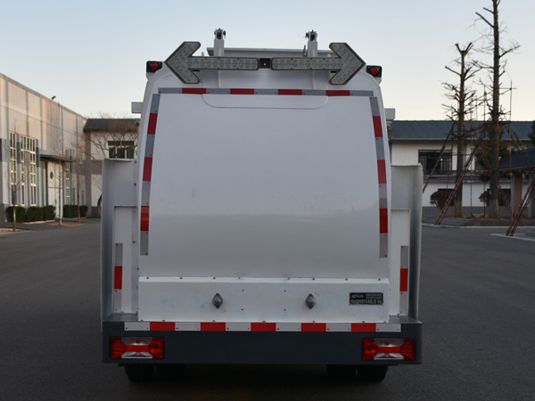 海德牌CHD5081TCASQBEV純電動餐廚垃圾車公告圖片