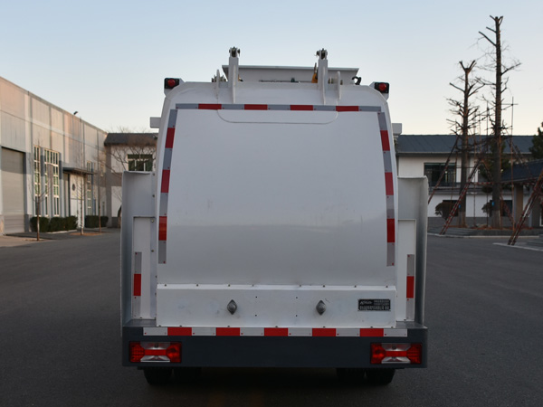 海德牌CHD5081TCASQBEV純電動餐廚垃圾車公告圖片