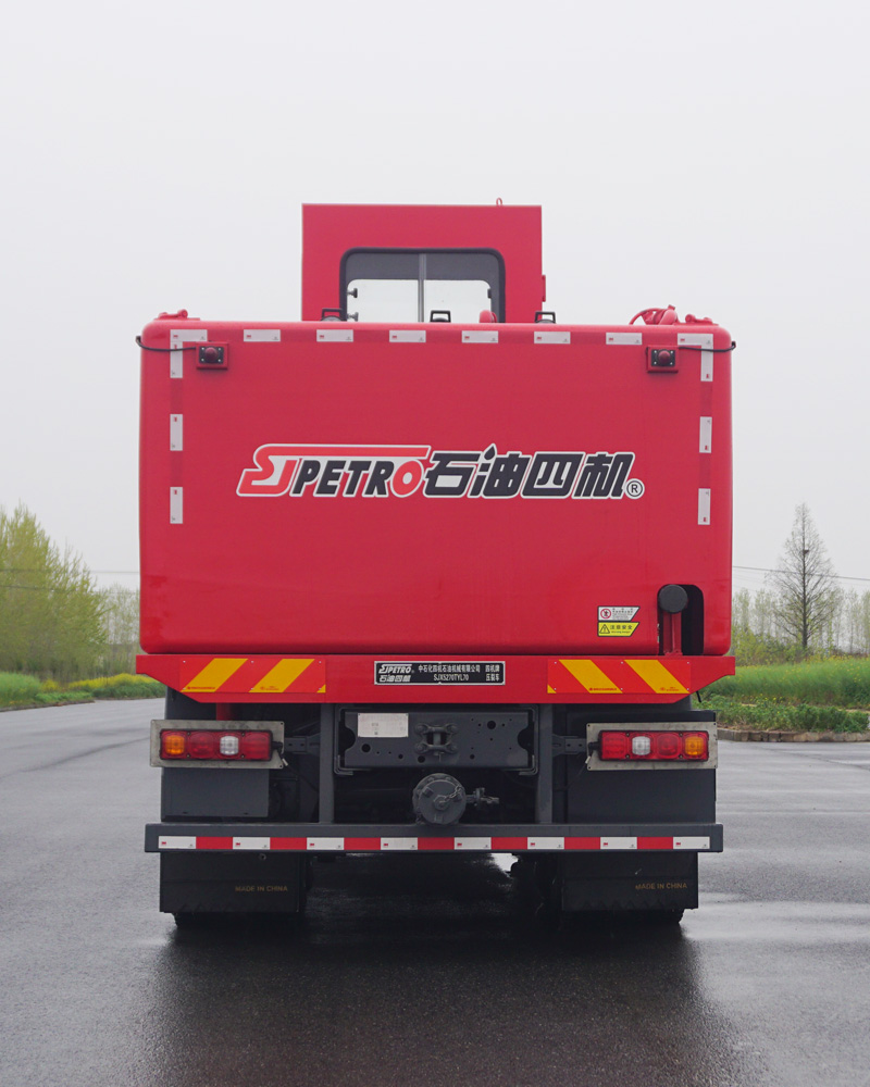 四機(jī)牌SJX5270TYL70壓裂車(chē)公告圖片