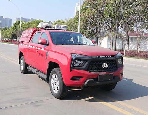 華通牌HCQ5037XZHZZ6CS指揮車