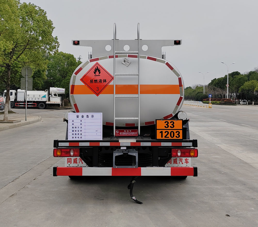 專威牌HTW5121GJYESQ6加油車公告圖片