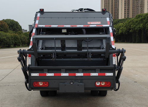 齊東方牌CLD5040ZYSBEVSH純電動(dòng)壓縮式垃圾車公告圖片