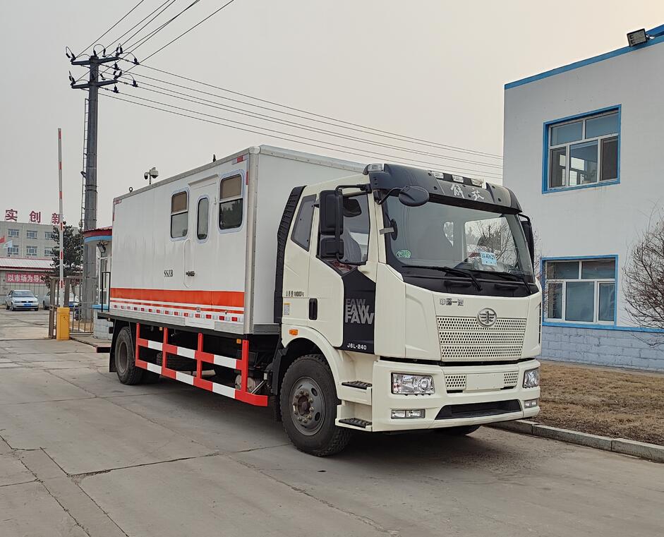 松石裝備牌JY5180TGL5/6鍋爐車