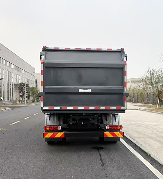 三一牌SYS5180ZXLZQABEV換電式純電動廂式垃圾車公告圖片