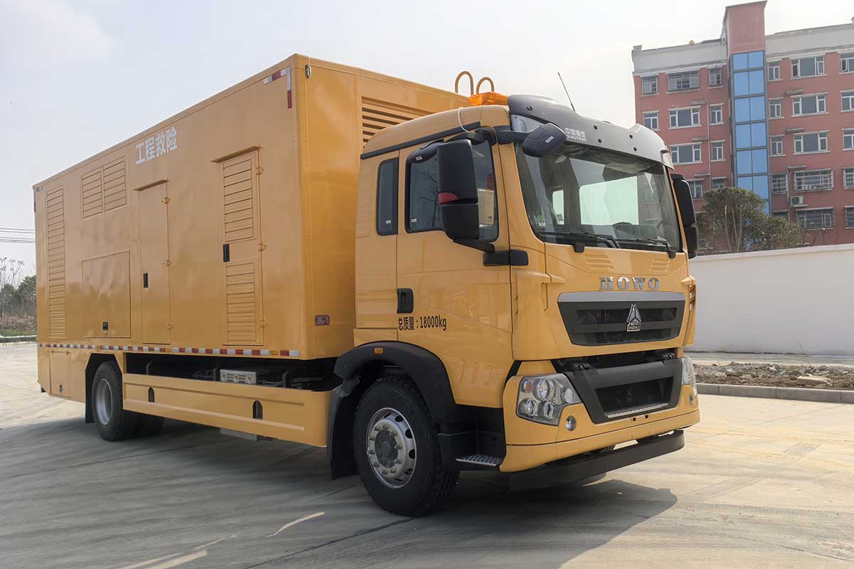 齊東方牌CLD5180XXHSS6救險車