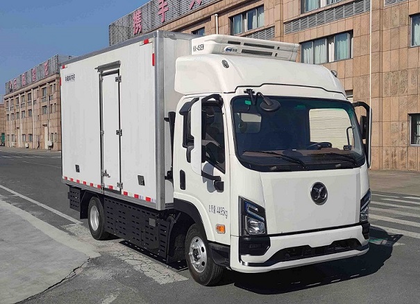 智姿牌EQ5040XLCTFCEV1燃料電池冷藏車公告圖片