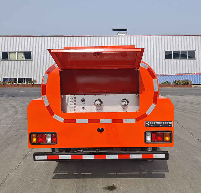 徐工牌XGH5040GSSQ6灑水車(chē)公告圖片