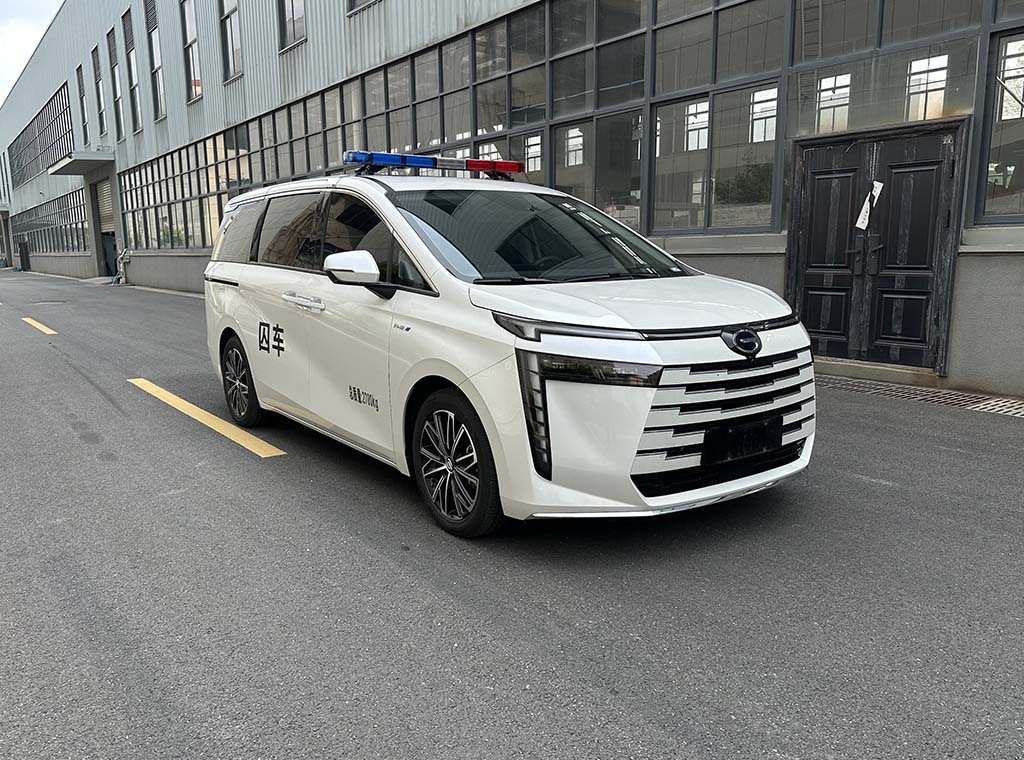 中汽牌ZQZ5032XQCGA6CHEV插電式混合動(dòng)力囚車(chē)公告圖片