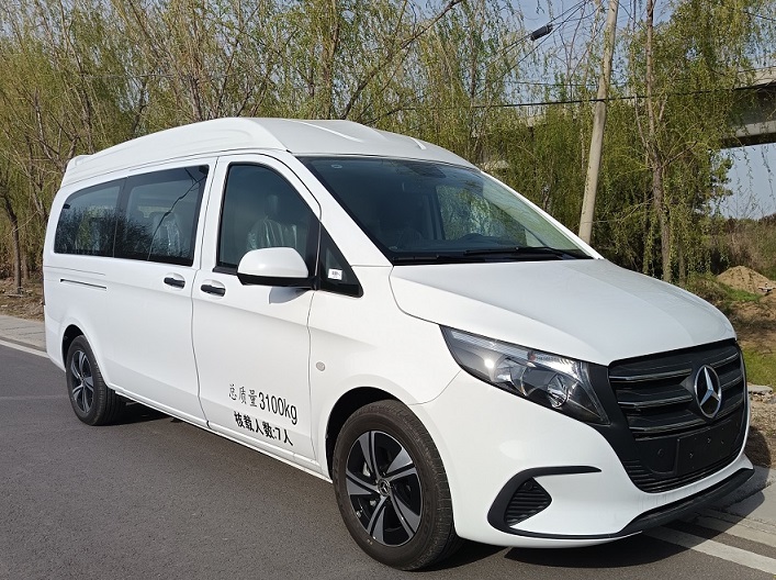 萊茵旅行者牌JZS5036XSWX1商務(wù)車公告圖片