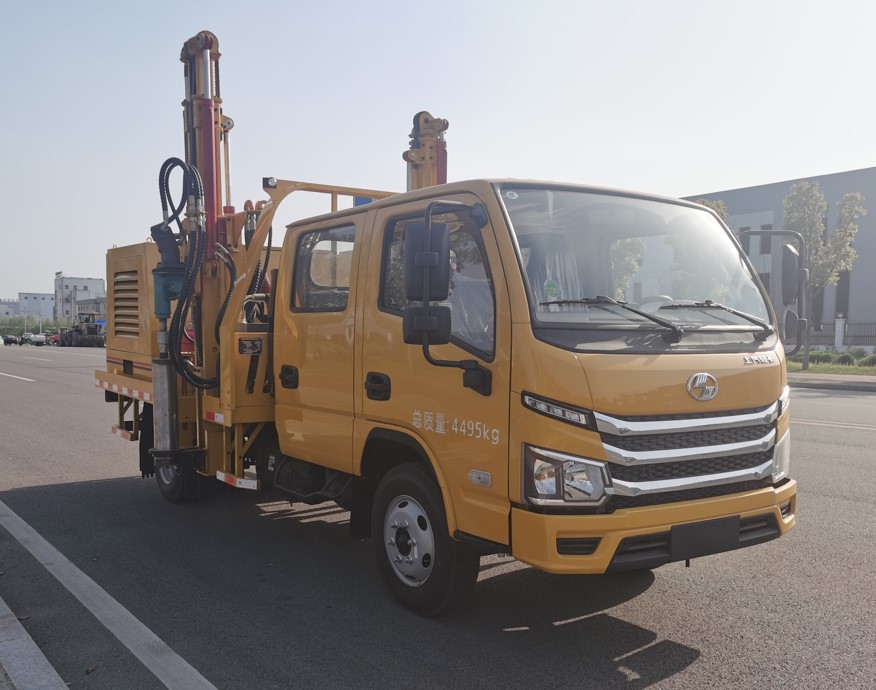 渝宏精工牌YHQ5040TQXF62護(hù)欄搶修車