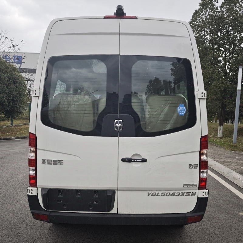 亞星牌YBL5043XSW商務(wù)車公告圖片