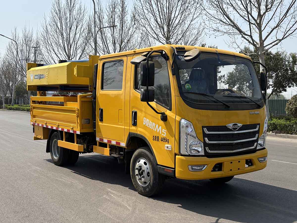 鴻昇久邦牌JBP5040TFZBJ6防撞緩沖車