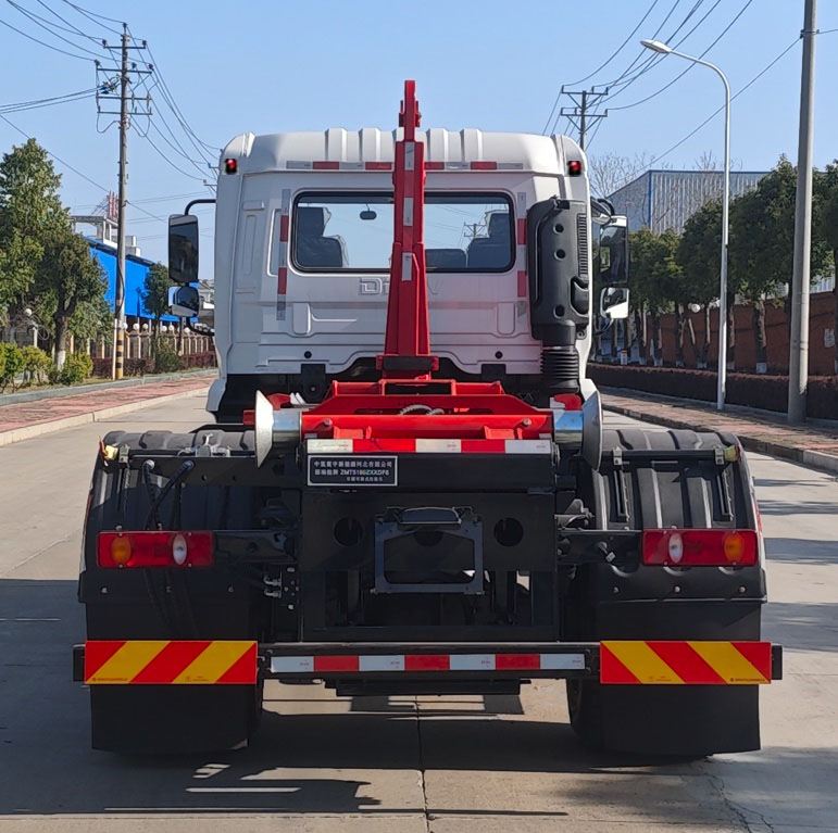 福瑞能牌ZMT5180ZXXDF6車(chē)廂可卸式垃圾車(chē)公告圖片