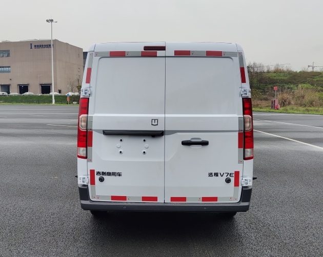 遠程牌DNC5031XXYBEVGR15純電動廂式貨車公告圖片