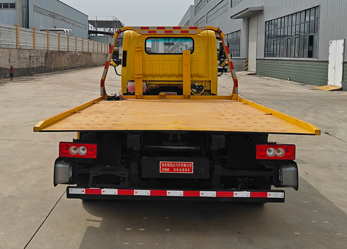 布隆牌LLL5045TQZBEV純電動清障車公告圖片