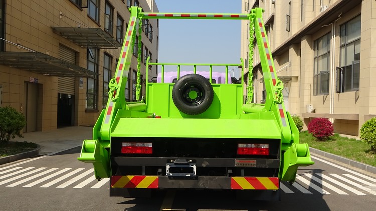 金銀湖牌WFA5120ZBSCBEV純電動擺臂式垃圾車公告圖片