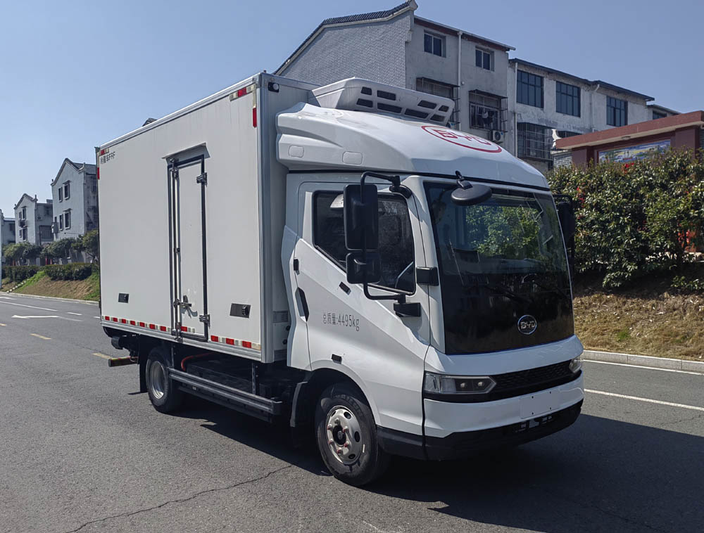 卡特利牌HTT5041XLCBEV純電動冷藏車公告圖片