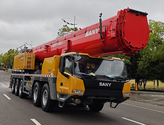 SYM5552JQZ200C8型汽車起重機(jī)圖片