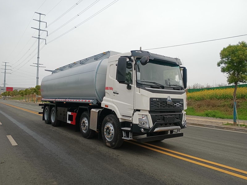 卡特利牌HTT5312GPGZZ6普通液體運(yùn)輸車