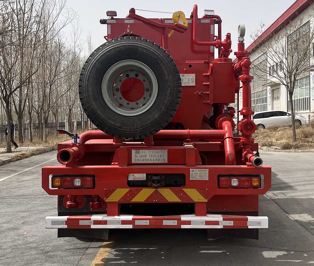 眾誠重科牌ZCT5260TYL壓裂車公告圖片