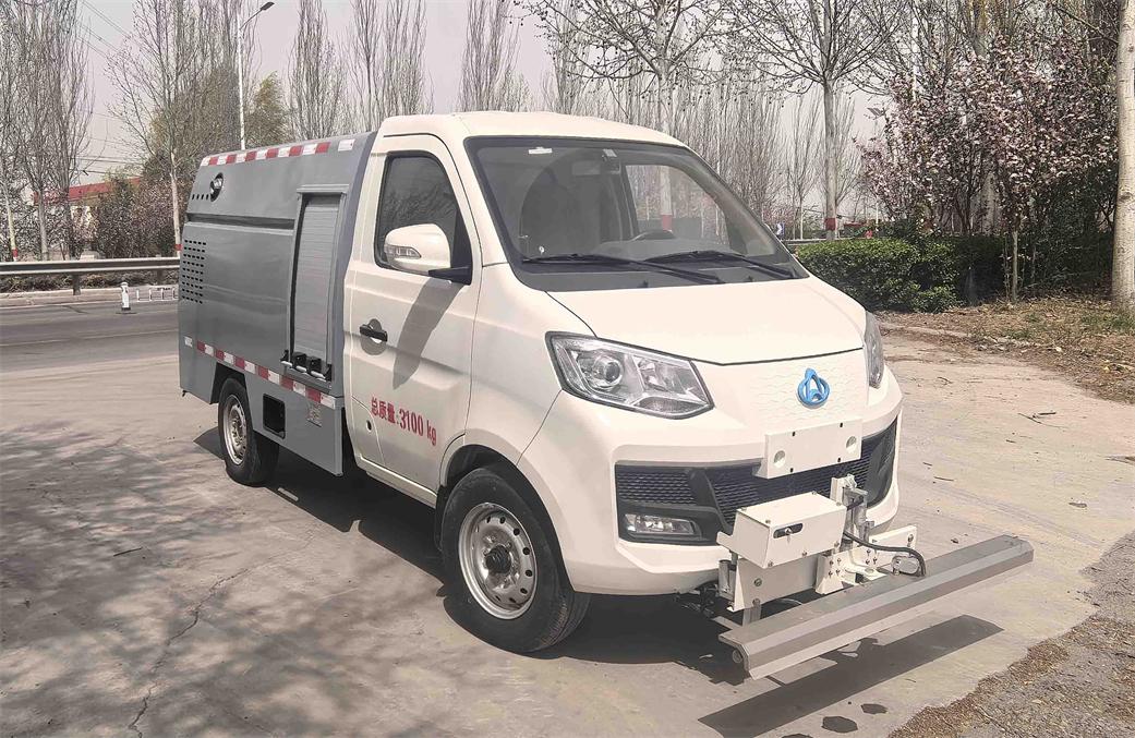 TYW5030TYHCKSBEV型純電動(dòng)路面養(yǎng)護(hù)車圖片