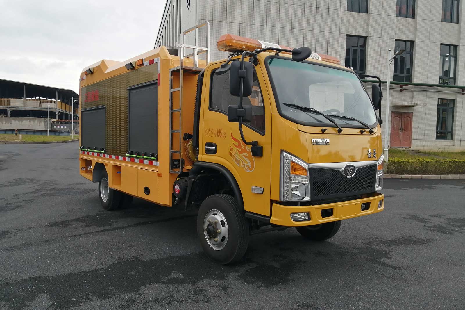 FYL5040XXHHM型救險(xiǎn)車圖片