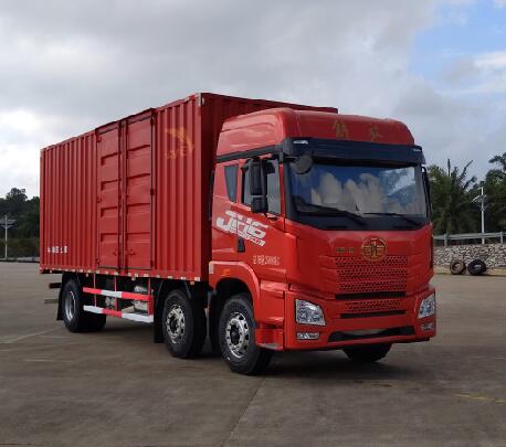 解放牌CA5250XXYP26K2L5T3E6A80廂式運(yùn)輸車(chē)公告圖片